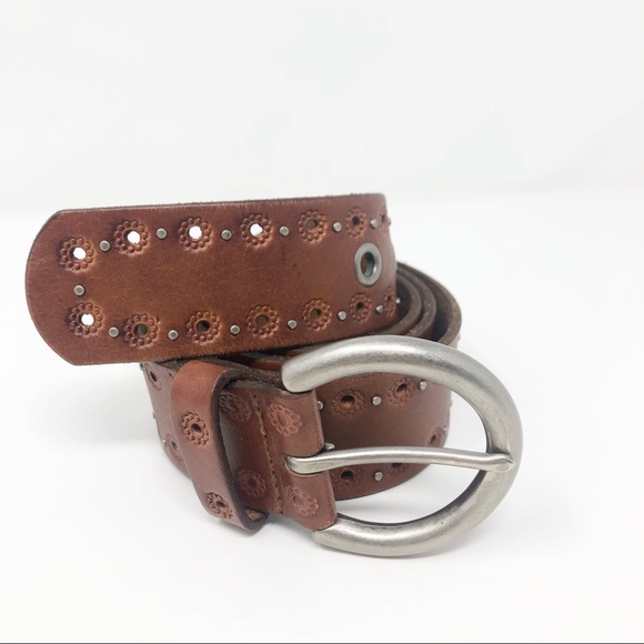 Fossil Tan Leather Studded Embossed Belt Medium - Picture 4 of 8